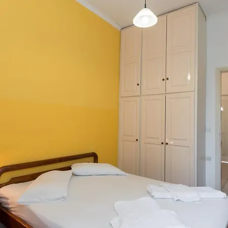 Apartahotel Julias